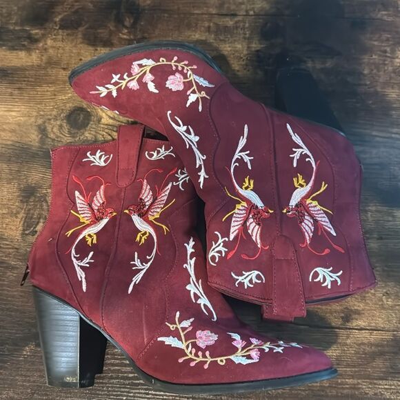 Penny loves Kenny Red embroidered booties size 8.5 - Picture 6 of 9